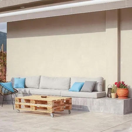 Oikia Pensión 3*
